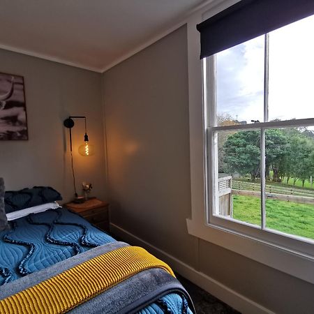 Crown Ridge Miners Cottage Karangahake Exterior foto